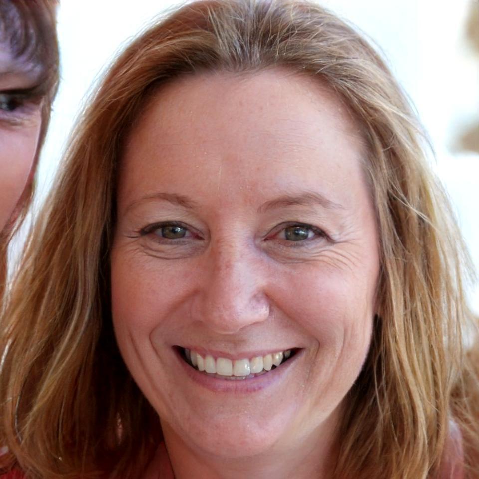 Liora Valtonen explaining blockchain forensics techniques