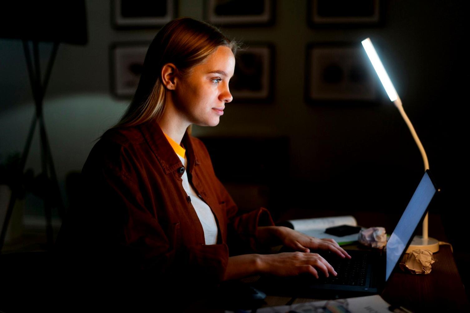 Real-time blockchain transaction monitoring dashboard